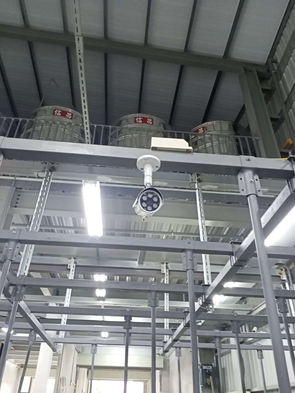 台中市北屯區金*洗衣公司監視系統開通   