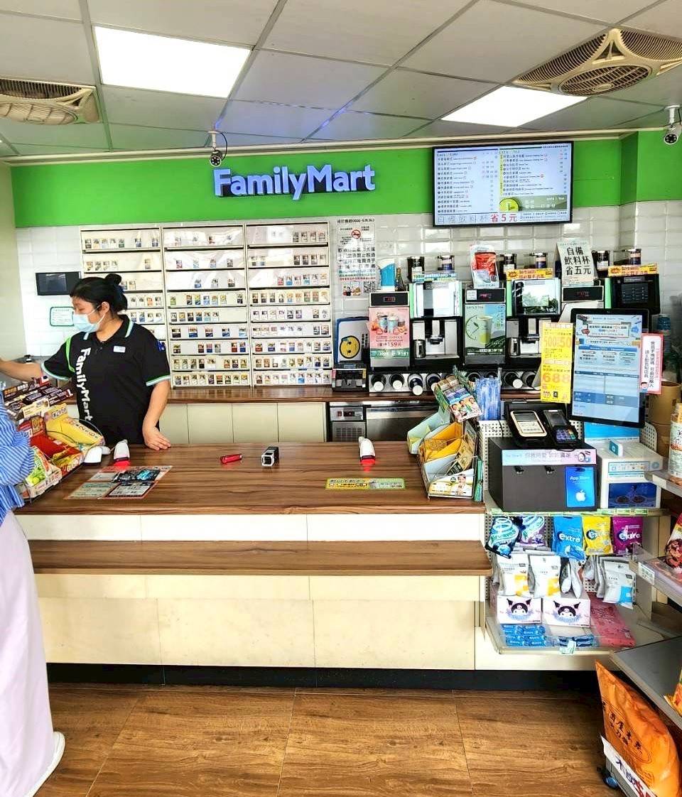 沙鹿全家便利商店 警民連線系統定期保養