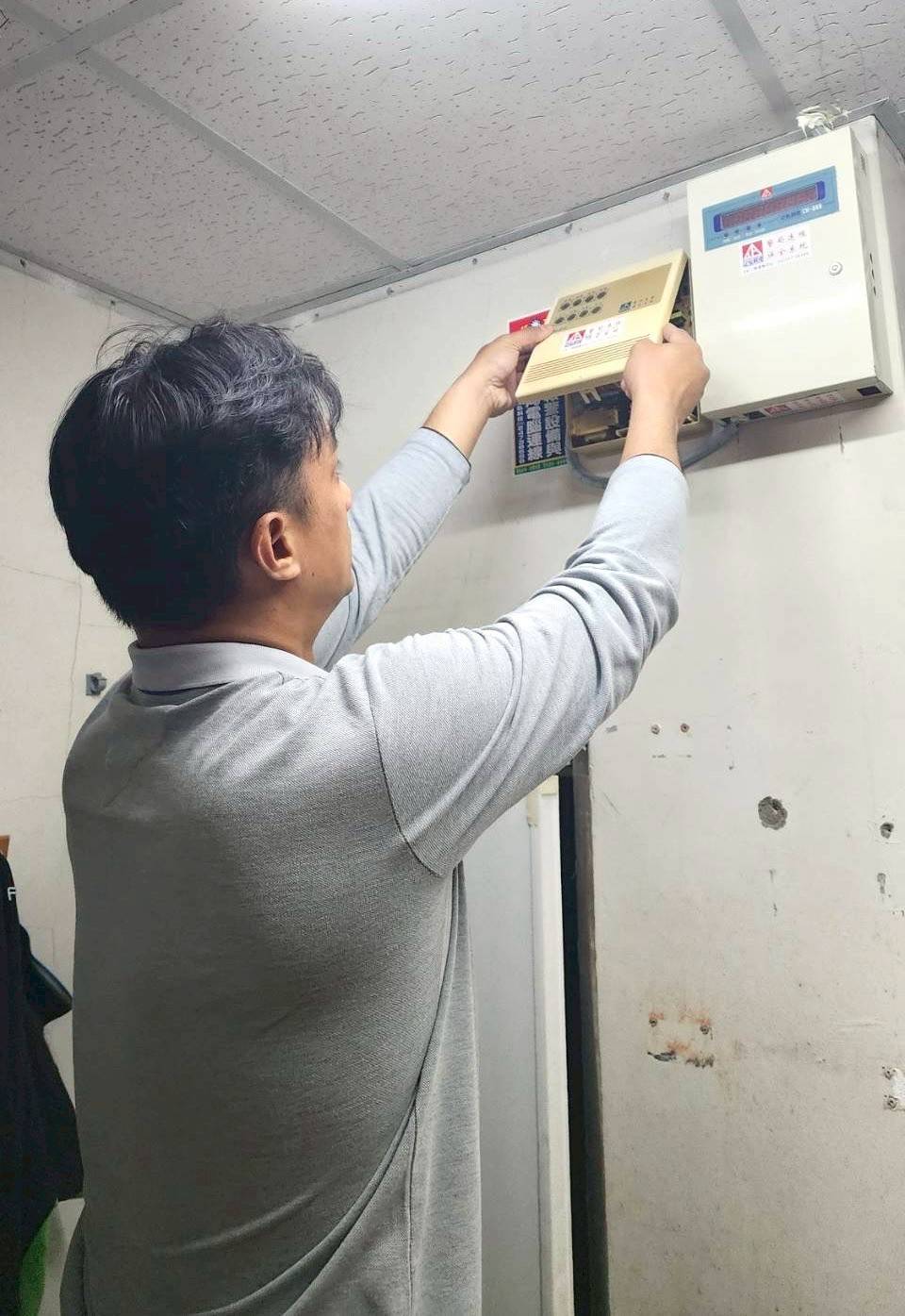 沙鹿全家便利商店 警民連線系統定期保養
