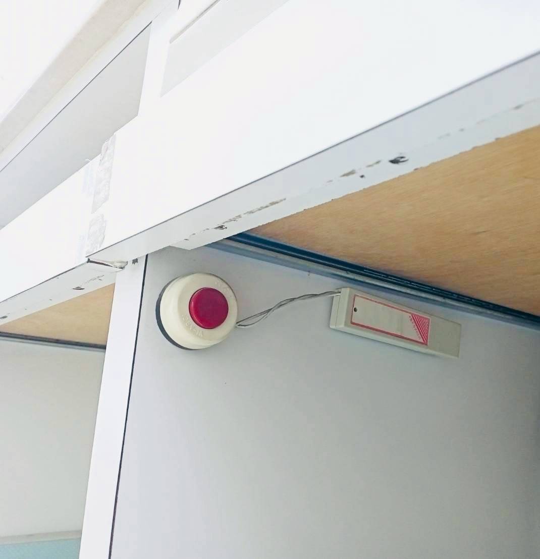 萬泓藥妝東興店 警民連線系統服務