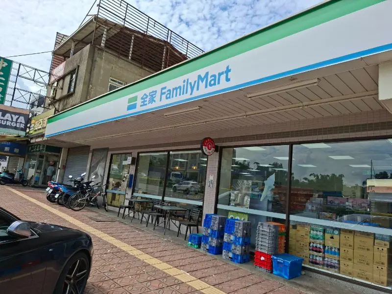 沙鹿全家便利商店 警民(局)連線系統服務、維測 沙鹿全家便利商店 警民(局)連線系統服務、維測