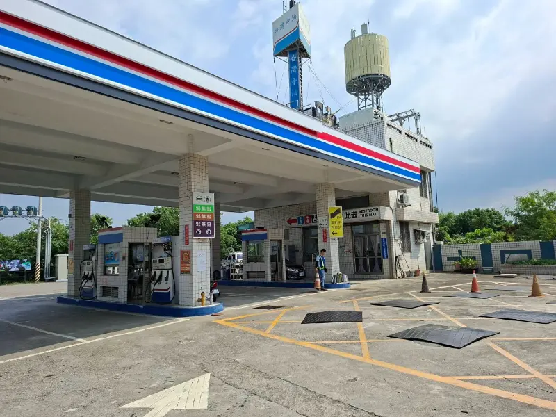 北基加油站民雄站 警局(民)連線 檢修 北基加油站民雄站 警局(民)連線 檢修