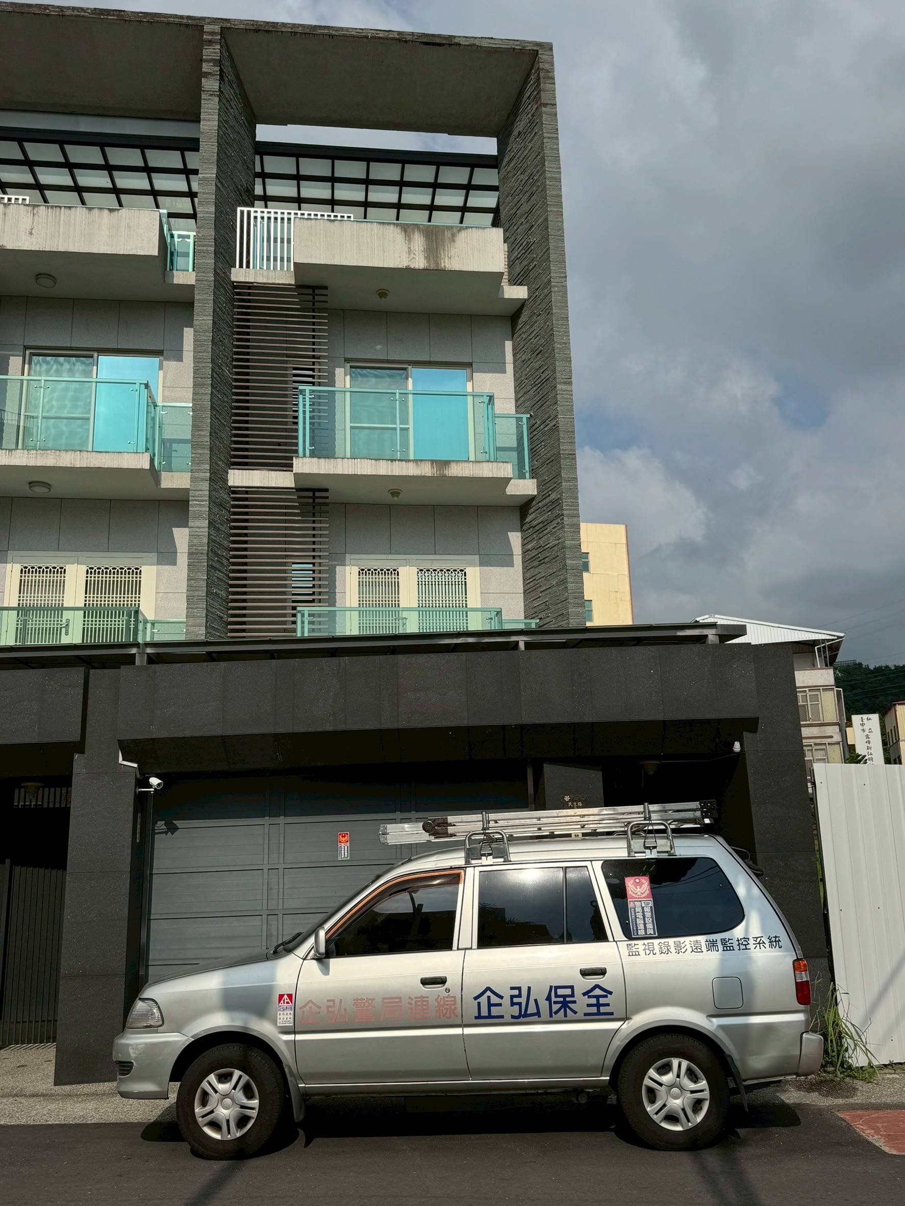 台中施公館 警民連線、監視錄影安裝